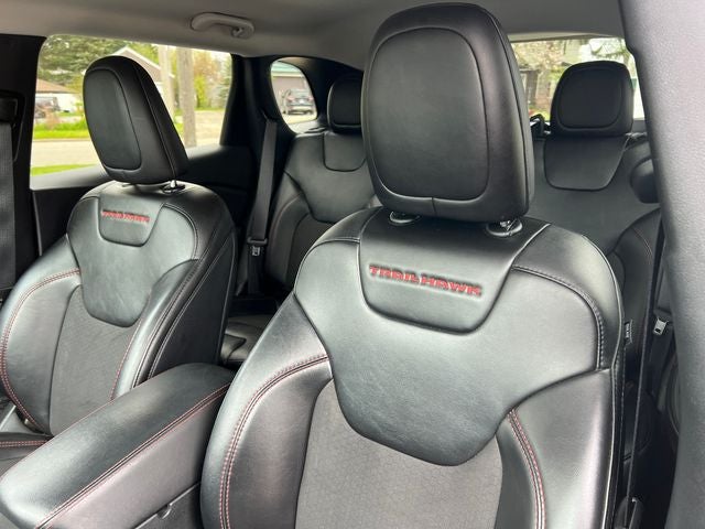 2023 Jeep Cherokee Trailhawk 4x4
