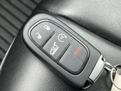 2023 Jeep Cherokee Trailhawk 4x4