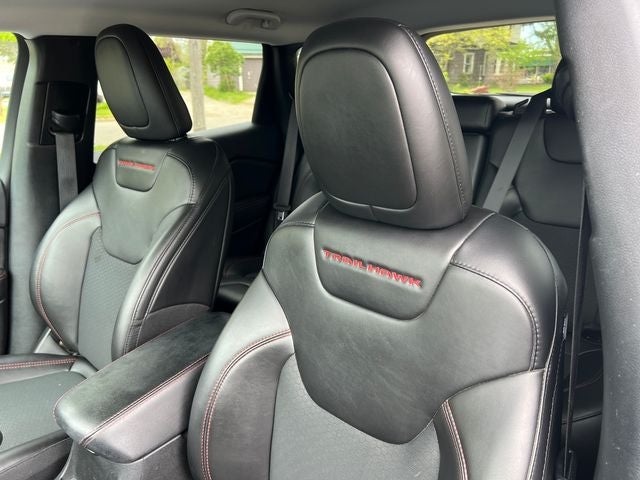 2020 Jeep Cherokee Trailhawk