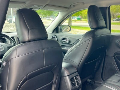 2020 Jeep Cherokee Trailhawk