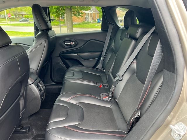 2020 Jeep Cherokee Trailhawk