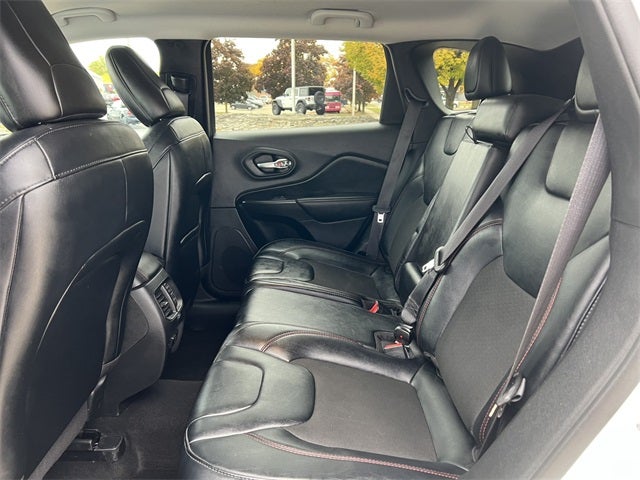 2022 Jeep Cherokee Trailhawk