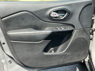 2023 Jeep Cherokee Altitude Lux 4x4