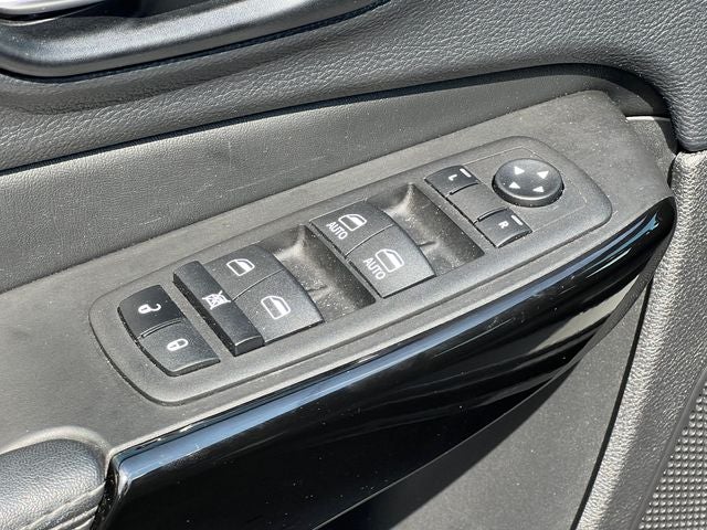 2023 Jeep Cherokee Altitude Lux 4x4
