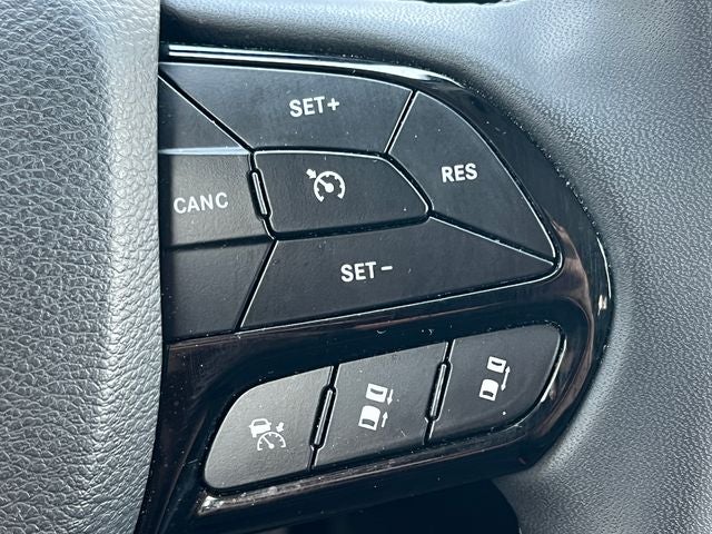 2023 Jeep Cherokee Altitude Lux 4x4