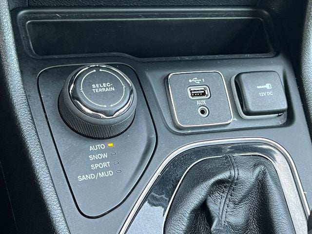 2023 Jeep Cherokee Altitude Lux 4x4