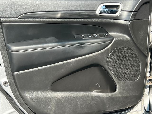 2021 Jeep Grand Cherokee Laredo X 4x4