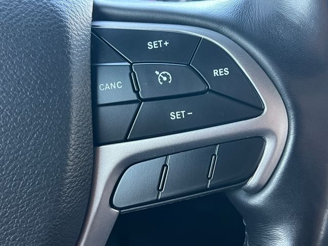 2021 Jeep Grand Cherokee Laredo X 4x4