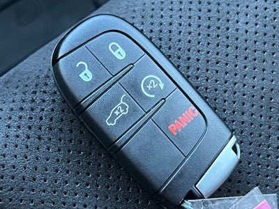2021 Jeep Grand Cherokee Laredo X 4x4