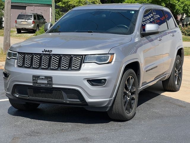 2021 Jeep Grand Cherokee Laredo X 4x4