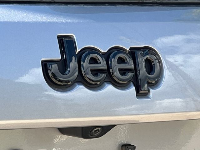 2021 Jeep Grand Cherokee Laredo X 4x4