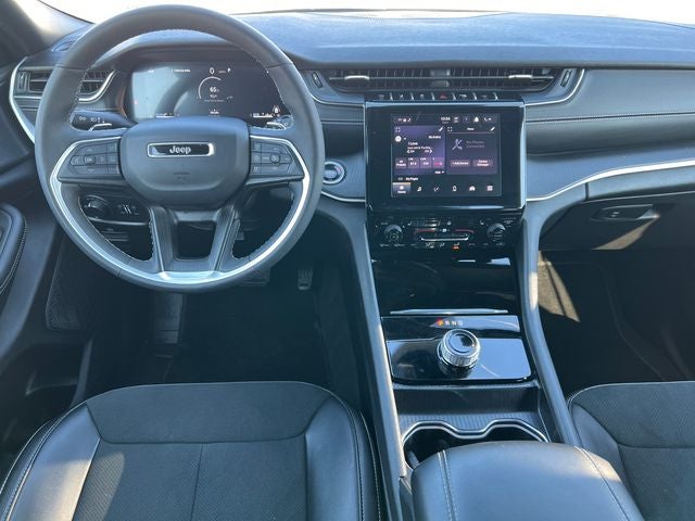 2025 Jeep Grand Cherokee Altitude X 4x4