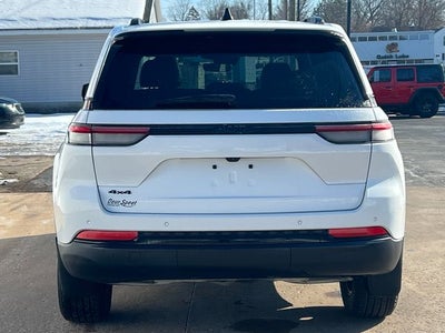 2025 Jeep Grand Cherokee Altitude X 4x4