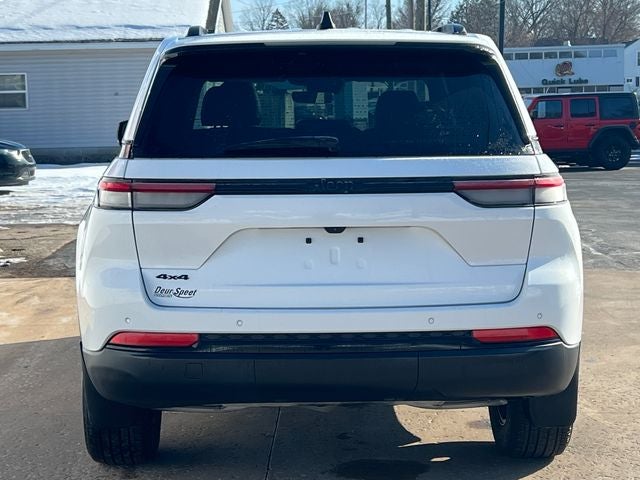 2025 Jeep Grand Cherokee Altitude X 4x4