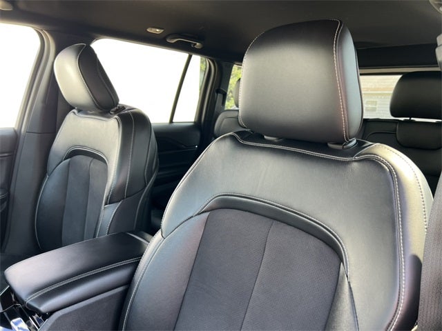 2022 Jeep Grand Cherokee Altitude 4x4