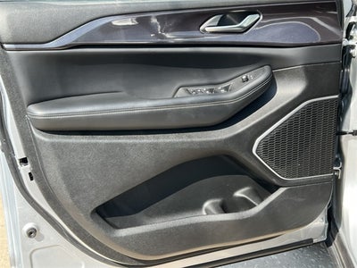 2022 Jeep Grand Cherokee Altitude 4x4