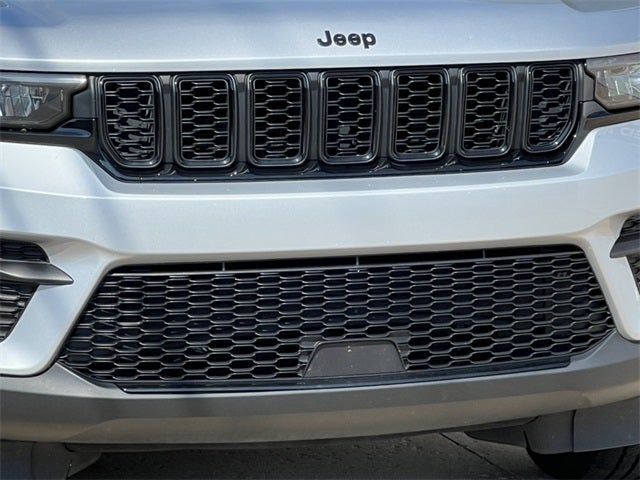 2022 Jeep Grand Cherokee Altitude 4x4