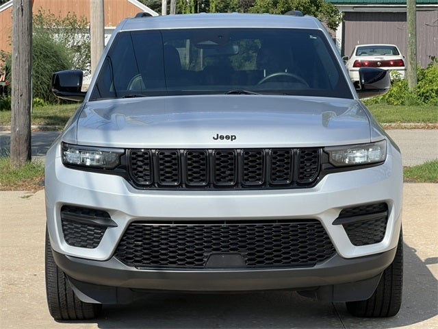 2022 Jeep Grand Cherokee Altitude 4x4