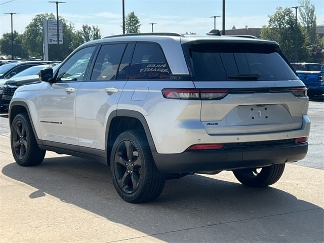 2022 Jeep Grand Cherokee Altitude 4x4