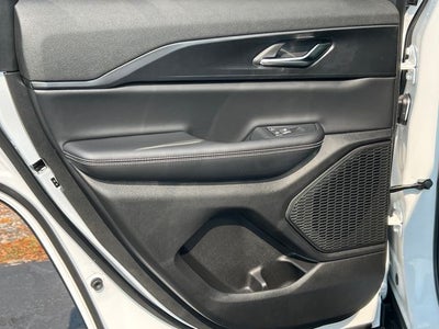2026 Jeep Grand Cherokee GRAND CHEROKEE LAREDO X 4X4