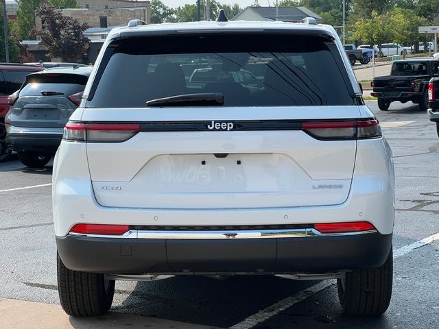 2026 Jeep Grand Cherokee GRAND CHEROKEE LAREDO X 4X4