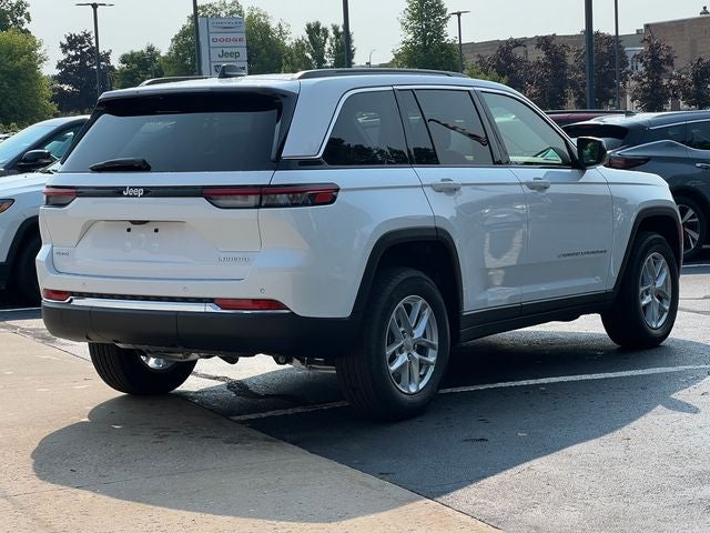 2026 Jeep Grand Cherokee GRAND CHEROKEE LAREDO X 4X4