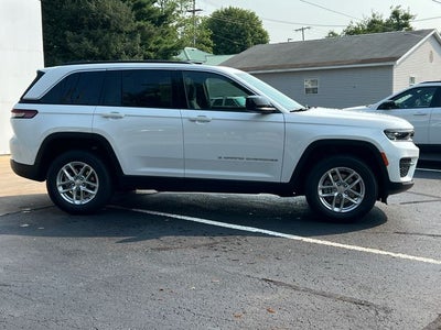 2026 Jeep Grand Cherokee GRAND CHEROKEE LAREDO X 4X4