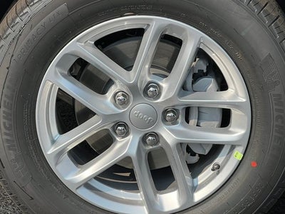 2026 Jeep Grand Cherokee GRAND CHEROKEE LAREDO X 4X4