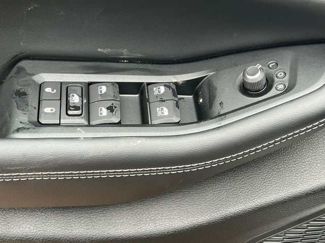 2026 Jeep Grand Cherokee GRAND CHEROKEE LAREDO X 4X4