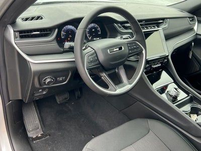 2026 Jeep Grand Cherokee GRAND CHEROKEE LAREDO X 4X4