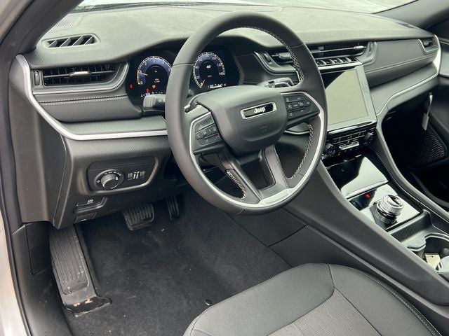 2026 Jeep Grand Cherokee GRAND CHEROKEE LAREDO X 4X4