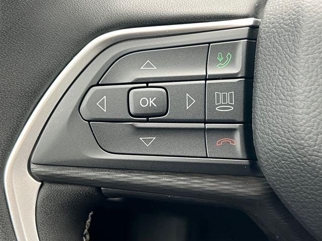 2026 Jeep Grand Cherokee GRAND CHEROKEE LAREDO X 4X4