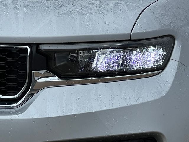 2026 Jeep Grand Cherokee GRAND CHEROKEE LAREDO X 4X4