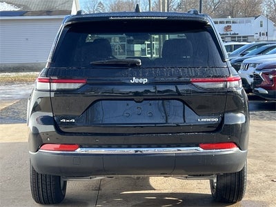 2025 Jeep Grand Cherokee GRAND CHEROKEE LAREDO X 4X4