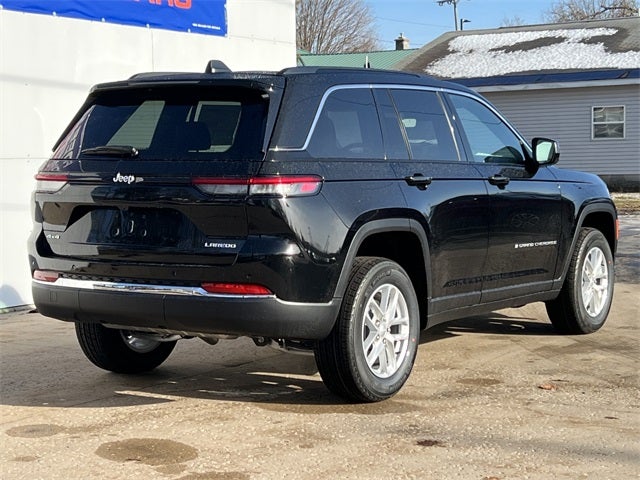 2025 Jeep Grand Cherokee GRAND CHEROKEE LAREDO X 4X4
