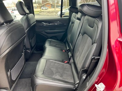 2023 Jeep Grand Cherokee Altitude 4x4