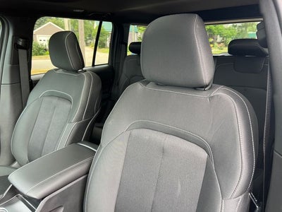 2026 Jeep Grand Cherokee GRAND CHEROKEE LAREDO X 4X4
