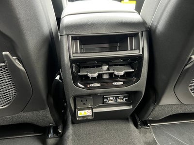 2026 Jeep Grand Cherokee GRAND CHEROKEE LAREDO X 4X4
