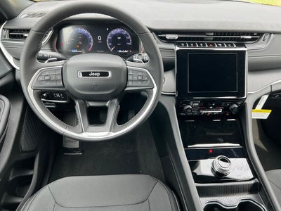 2026 Jeep Grand Cherokee GRAND CHEROKEE LAREDO X 4X4