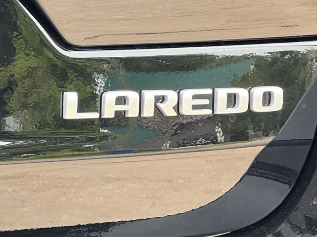 2026 Jeep Grand Cherokee GRAND CHEROKEE LAREDO X 4X4