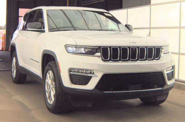 2023 Jeep Grand Cherokee Limited 4x4