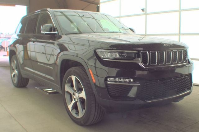 2023 Jeep Grand Cherokee Limited 4x4