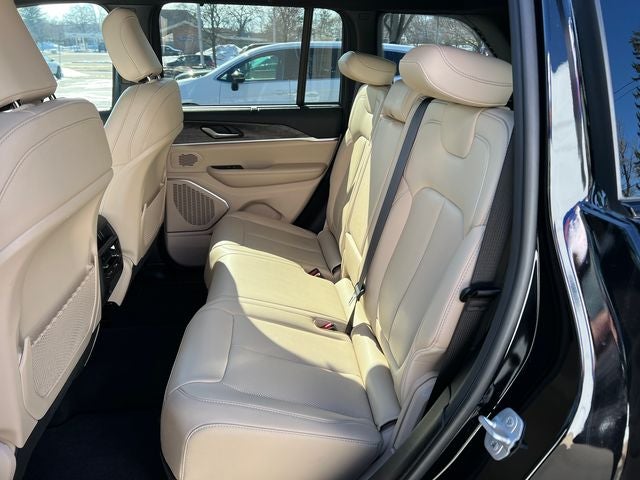 2025 Jeep Grand Cherokee Limited 4x4