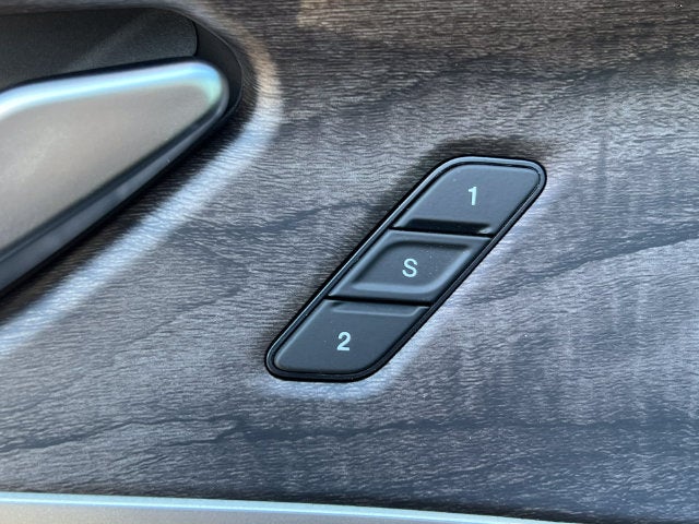 2027 Jeep Grand Cherokee GRAND CHEROKEE LIMITED RESERVE 4X4