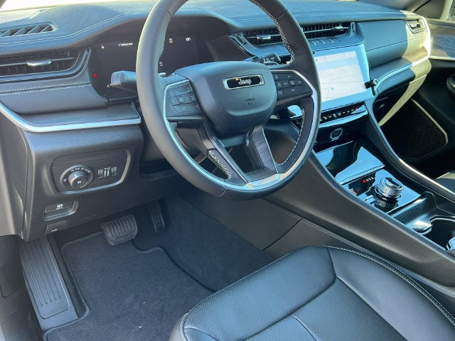 2027 Jeep Grand Cherokee GRAND CHEROKEE LIMITED RESERVE 4X4
