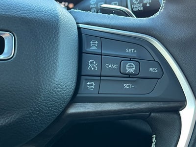 2027 Jeep Grand Cherokee GRAND CHEROKEE LIMITED RESERVE 4X4
