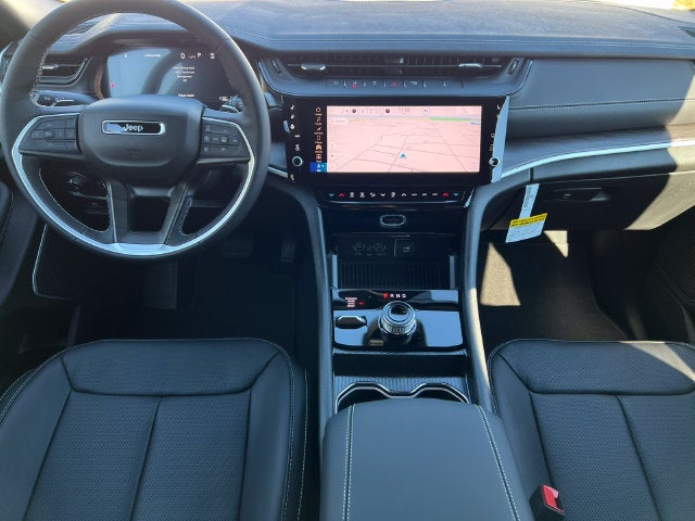 2027 Jeep Grand Cherokee GRAND CHEROKEE LIMITED RESERVE 4X4