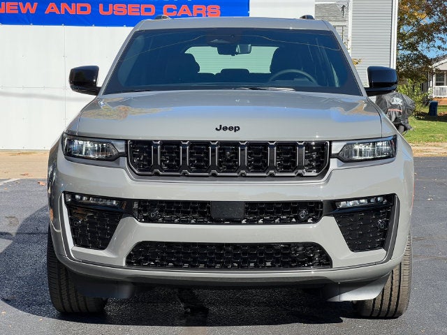 2027 Jeep Grand Cherokee GRAND CHEROKEE LIMITED RESERVE 4X4