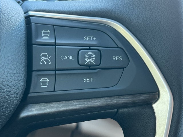 2027 Jeep Grand Cherokee GRAND CHEROKEE LIMITED 4X4