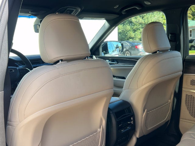 2027 Jeep Grand Cherokee GRAND CHEROKEE LIMITED 4X4